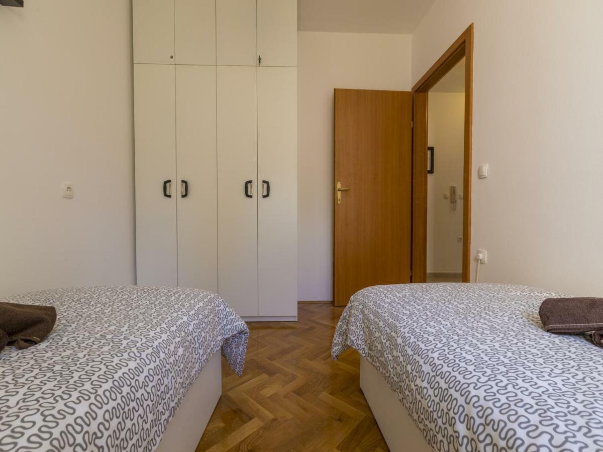 Apartment Color Green دْغاماي الغرفة الصورة