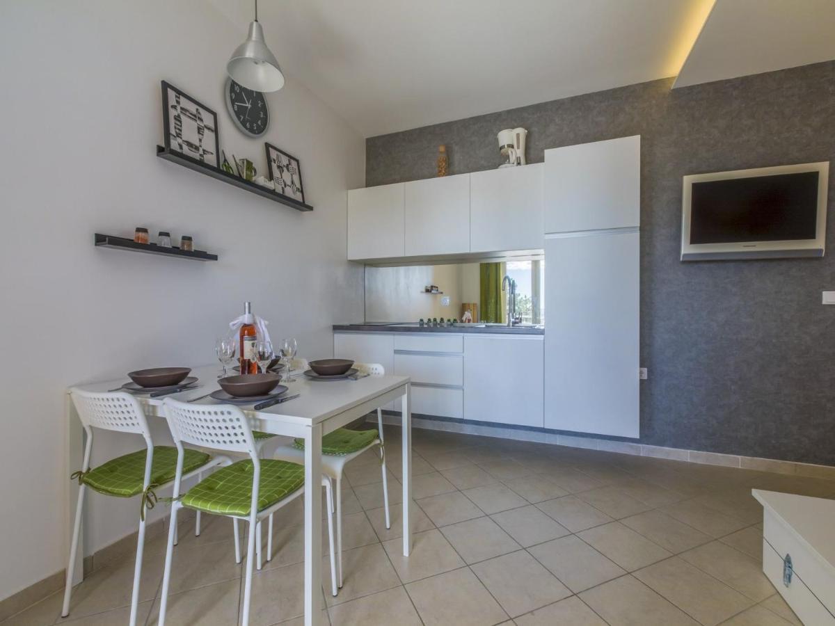 Apartment Color Green دْغاماي المظهر الخارجي الصورة